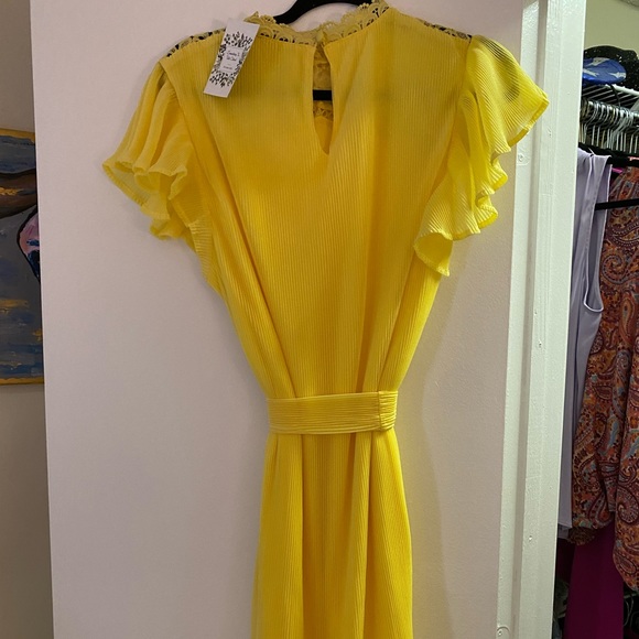 NWT Yellow Dress - Picture 3 of 4